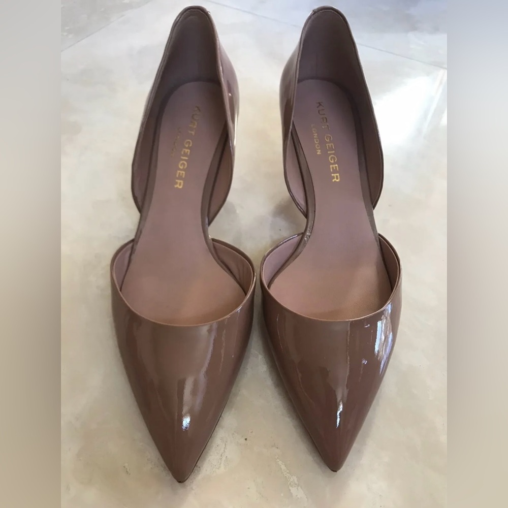 KURT GEIGER LONDON BOND HIGH HEEL 100% authentic Camel Patent Courts. Size 8 New